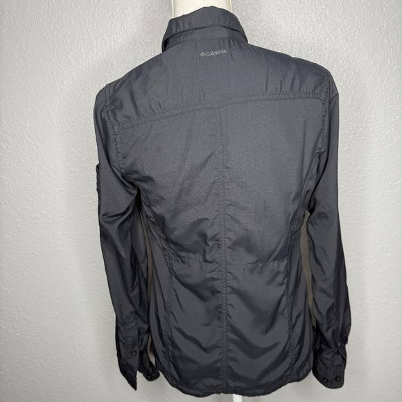 Columbia Women's sportswear Black XS button closure -cp - Picture 6 of 9